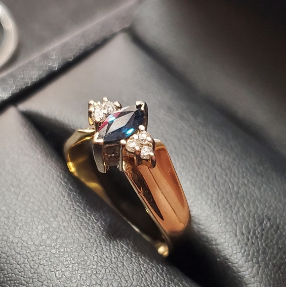 ***SOLD*** 14K Yellow Gold Sapphire Diamond Ring - Picture 6 of 14